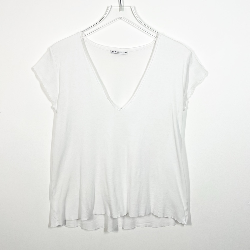Zara Women's Size Large White Distressed Raw Edge V-Neck T-Shirt - Picture 7 of 7